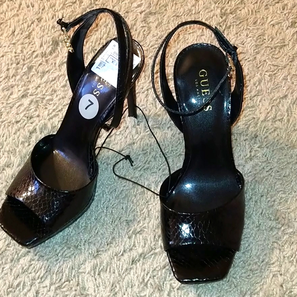 Final sale Guess Black Heels Sandals